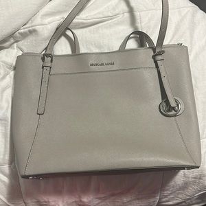 Michael kors side purse